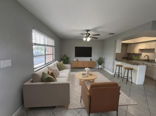 303 SW 3rd Pl #4, Cape Coral, FL 33991