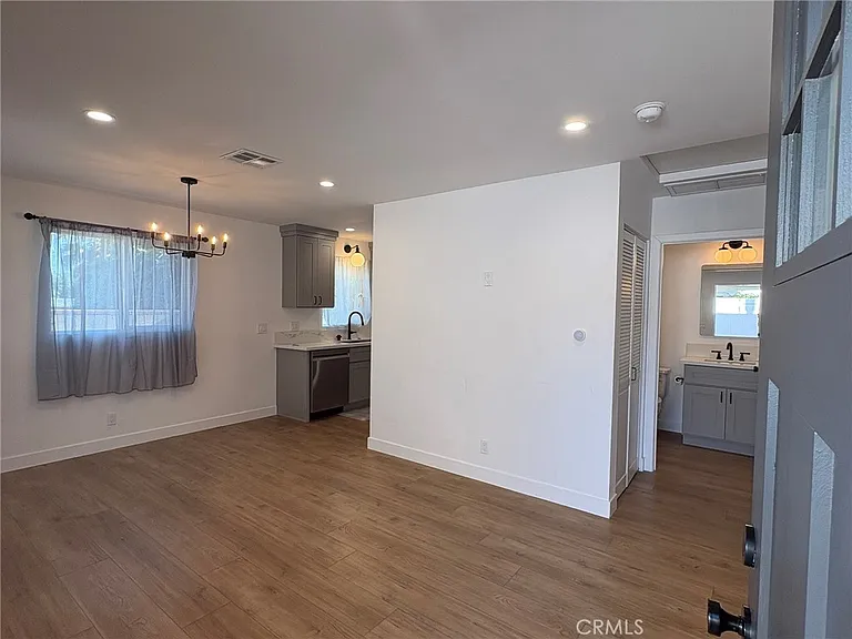 15210 San Jose St — Photo 4