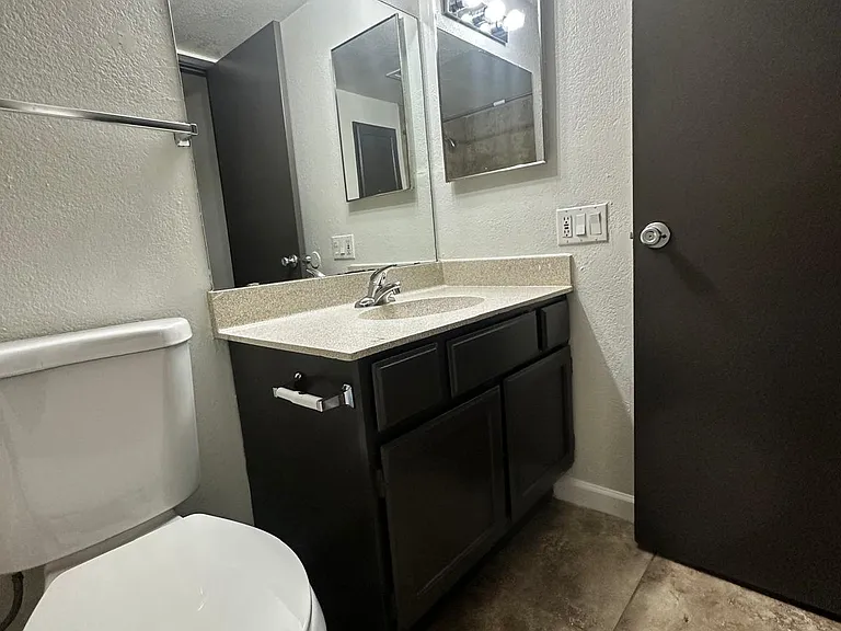 Cedar Creek Condominiums — Photo 83