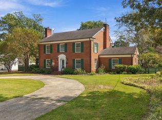 817 S Vermont St, Smithfield, NC 27577