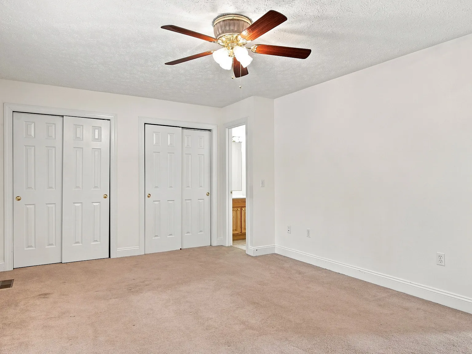 Tall Oak Blvd, Christiansburg — Photo 4