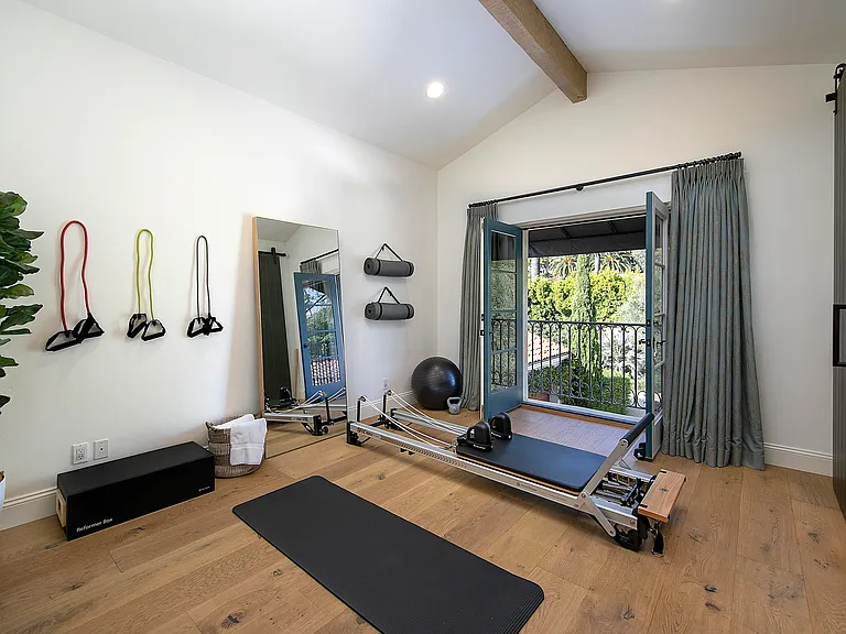4110 Creciente Dr — Photo 19
