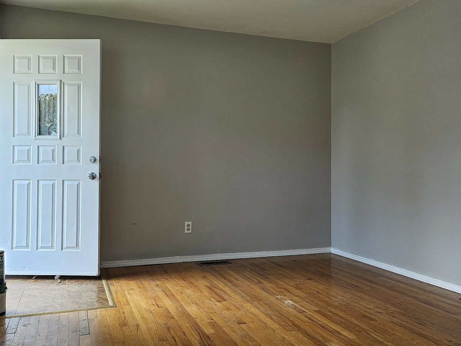3 bed, 1014 sqft, $1,400 — Photo 2