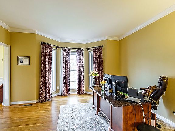 5th image of 4369 River Oak Trl