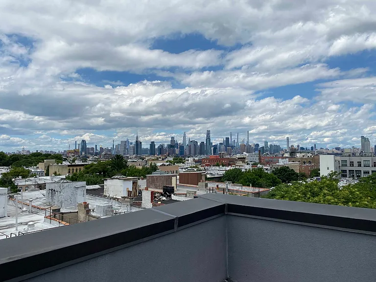 19 Hausman St #2B — Photo 17