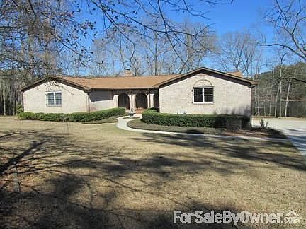 5th image of 4516 Silver Lake Dr
