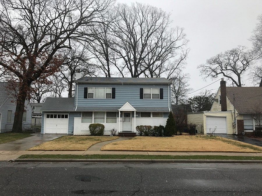 1st image of 2739 Harvey Ave