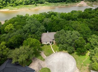 8510 Linden Ct, Granbury, TX 76049