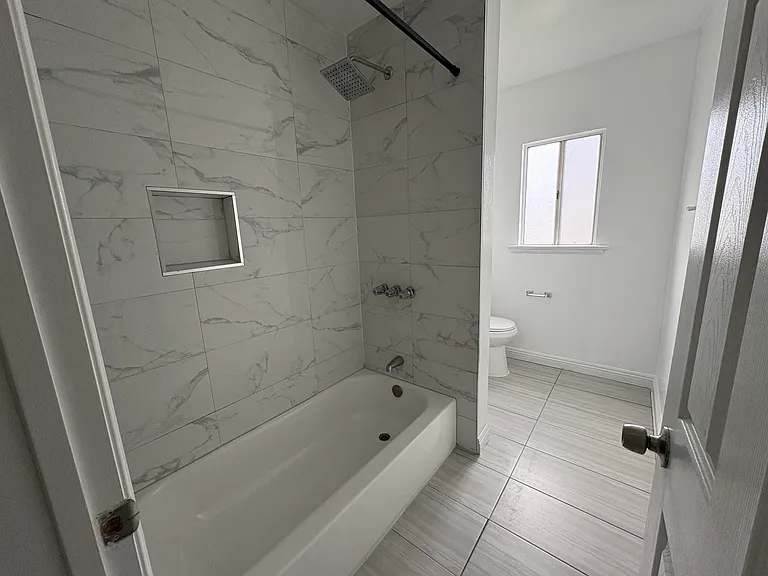 9026 Burnet Ave #218 — Photo 8