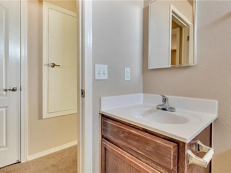 14302 Gil Reyes Dr #C — Photo 21