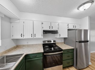 1196 McArthur Dr #4, Valdosta, GA 31601