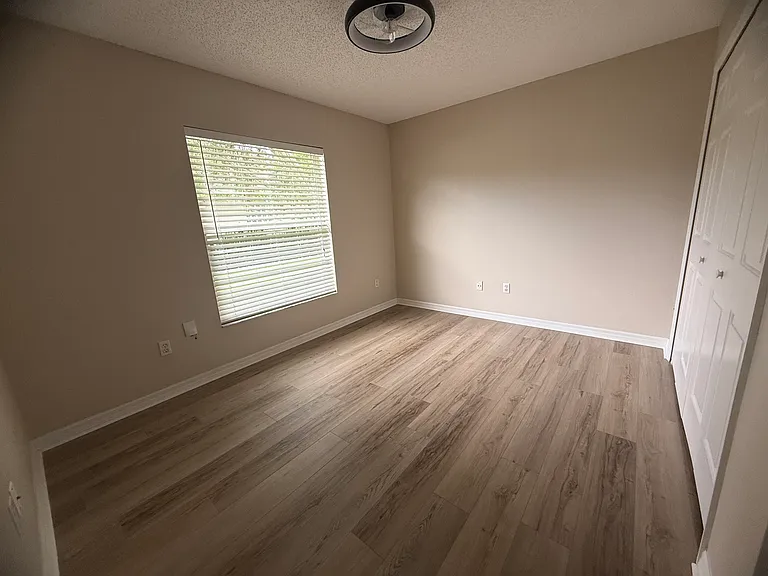 1744 Arash Cir — Photo 9