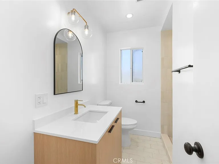 3020 E 3rd #9 — Photo 16