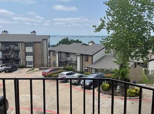 208 Henry M Chandler Dr, Rockwall, TX 75032