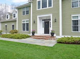 5 Tipping Rock Dr, East Greenwich, RI 02818