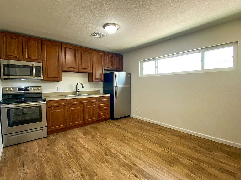 Y Takeover - Nevada Desert Realty - 75 E Atlantic — Photo 4