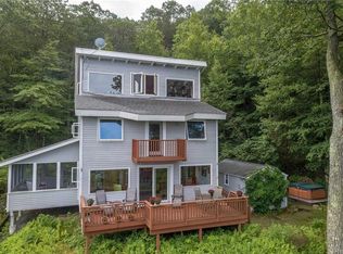 449 S Gully Rd, Ellenville, NY 12428