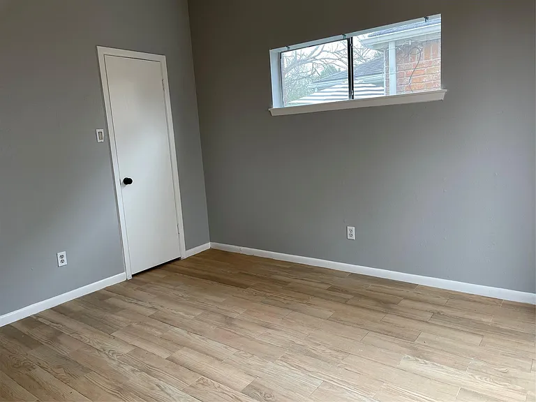 526 Meadow Knoll Dr — Photo 14