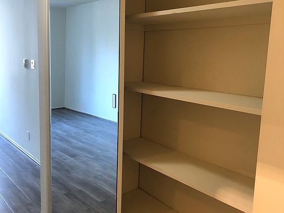 4th image of 11139 Acama St #103