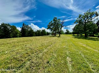 2 Tazewell Pike, Luttrell, TN 37779