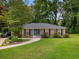 1718 Candlewood Ct, High Point, NC 27265