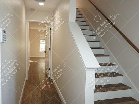 3rd image of 421 S Matanzas Ave
