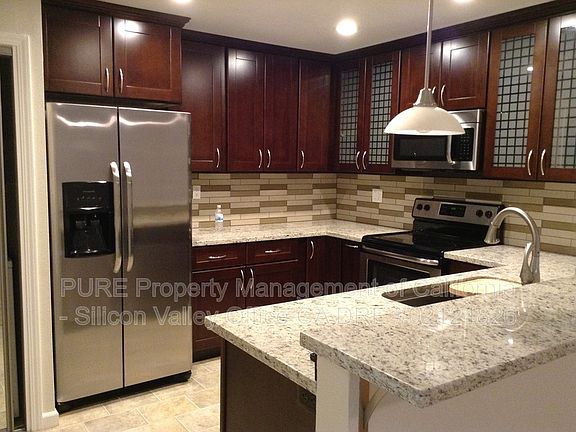 5th image of 2220 Almaden Rd #A