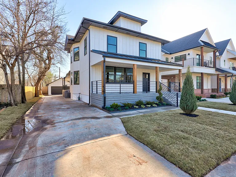 1316 NW 16th St — Photo 4