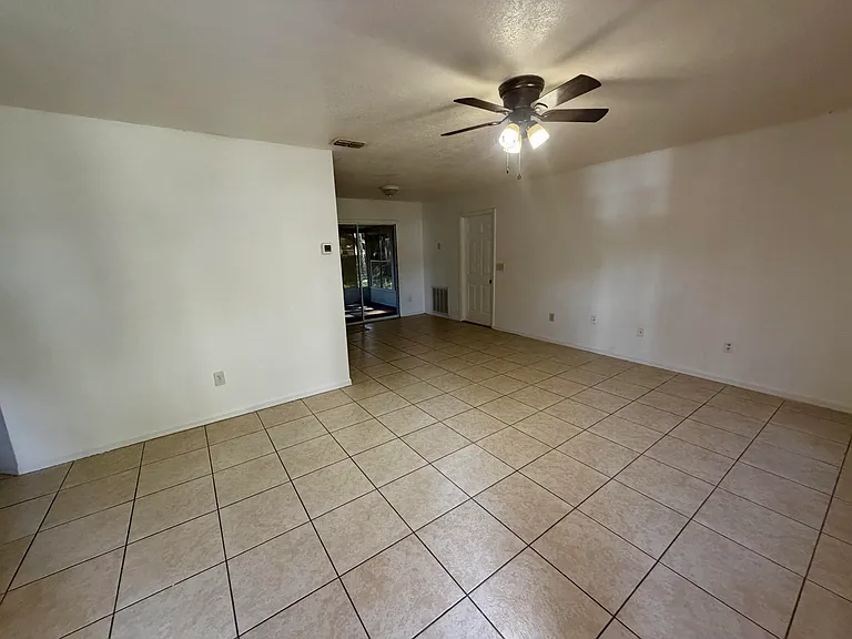 3920 E Allendale St — Photo 9