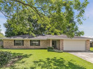 4904 Desoto St, Lake Charles, LA 70607