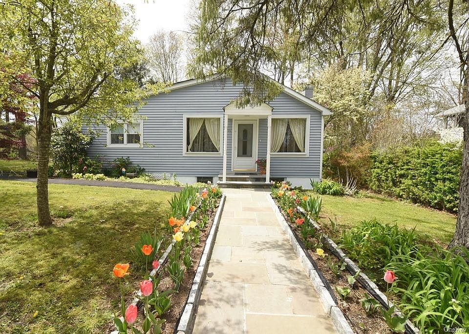 1st image of 396 Haviland Dr
