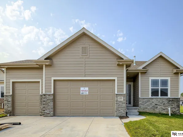 4303 Lynnwood Dr, Bellevue, NE 68123