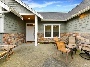 3938 W 12th St, Anacortes, WA 98221