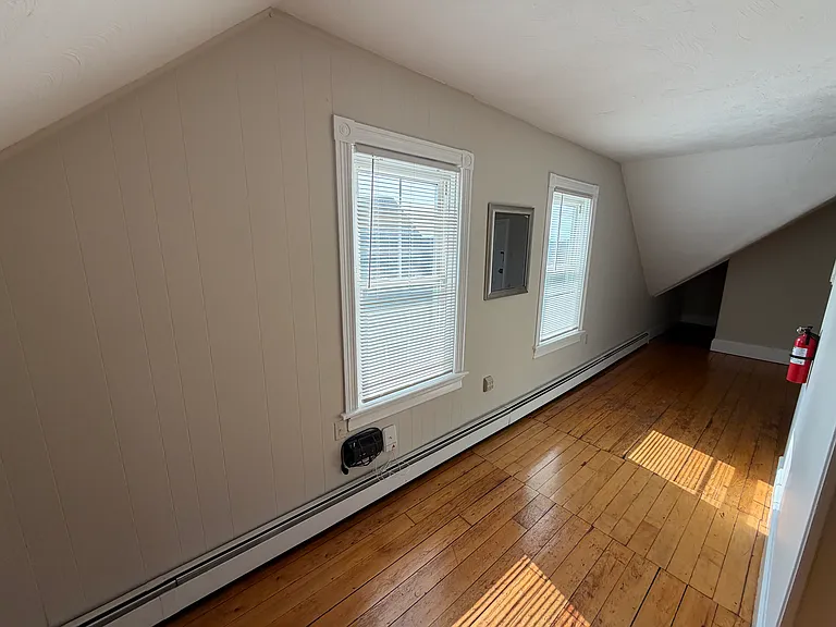 19 Preston St #3 — Photo 6
