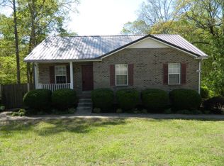 4688 Chester Harris Rd, Woodlawn, TN 37191