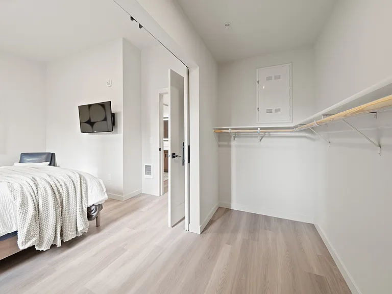 7044 SW Gonzaga St #102 — Photo 8