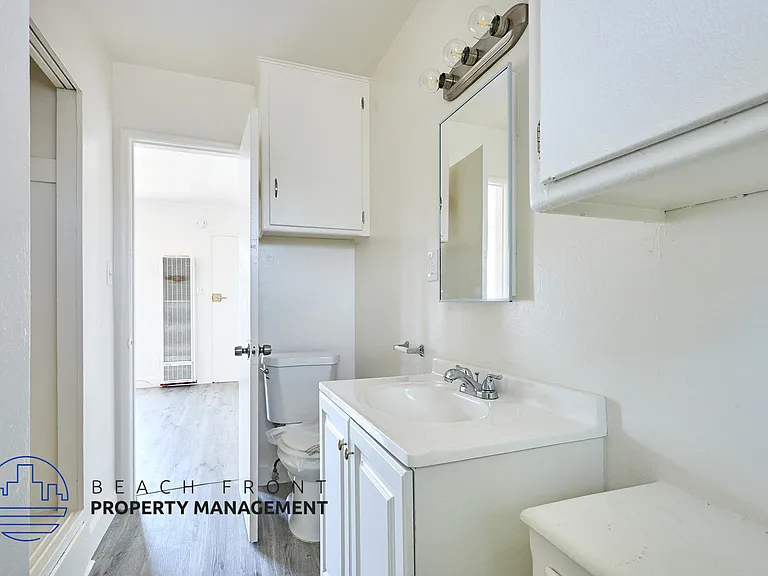 436 W Magnolia St — Photo 14
