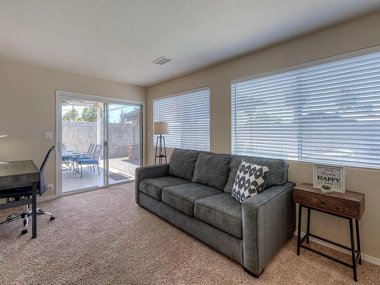 8031 E Oak St — Photo 11