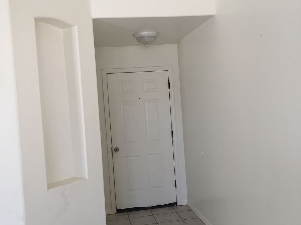 2nd image of 5806 Bridge Creek Ave