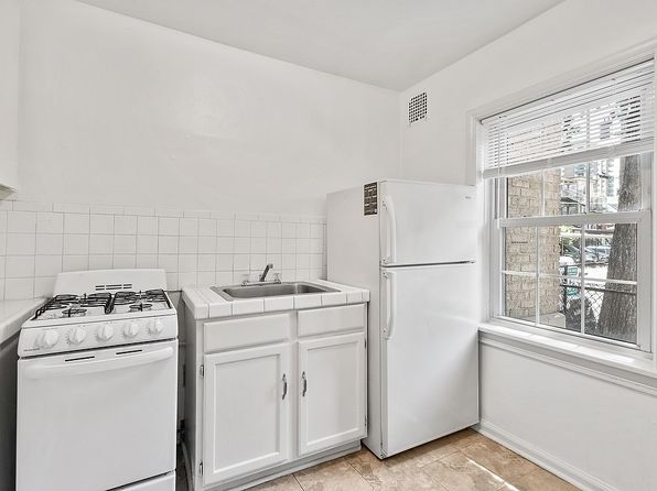 1284 N Logan St APT 101