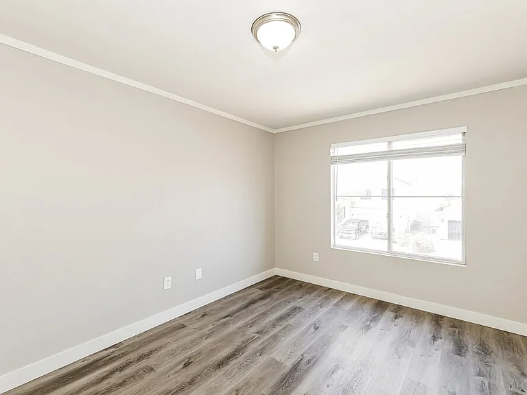 9586 Lavarun Ct — Photo 14