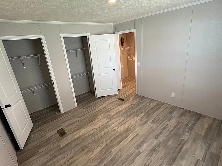 Woodland Estates (MI) — Photo 12