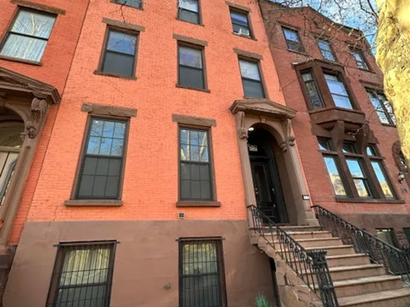 12 Ten Broeck St #3, Albany, NY 12210