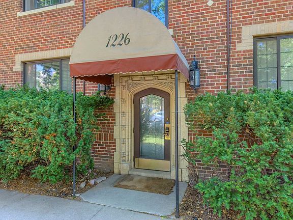 2nd image of 1222-1226 E 10th Ave #6-002