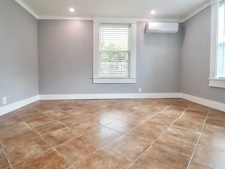 bedroom1