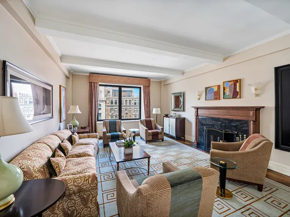 1111 Park Avenue image 1 of 17