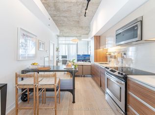 20 Minowan Miikan Ln #1108, Toronto, ON M6J0E5