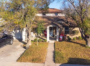 1701 Camarinos Dr, Eagle Pass, TX 78852