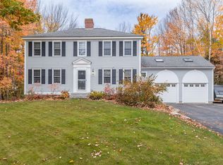 9 Minuteman Dr, Scarborough, ME 04074