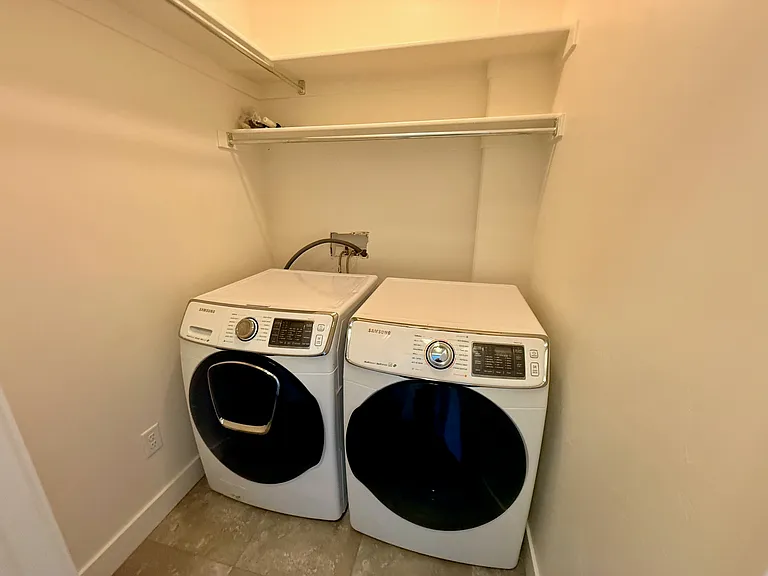4569 W Daybreak Rim Way — Photo 6